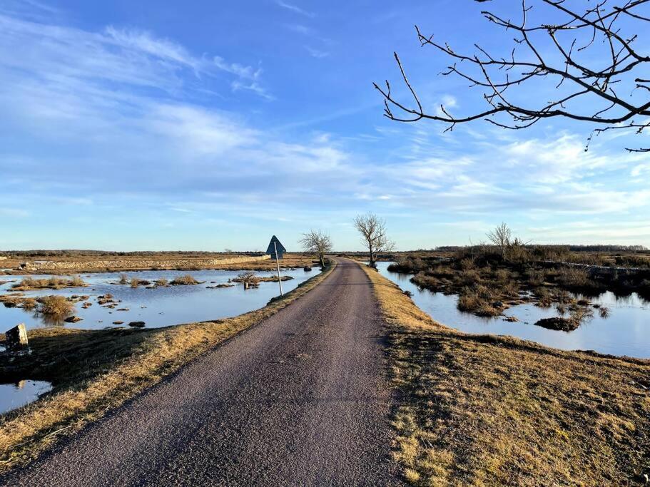Stuga Med Panoramautsikt, Paradis Foer Fagelskadare Och Vandrare, Sjaelvstaed Efter Besoek Mörbylånga Exteriör bild