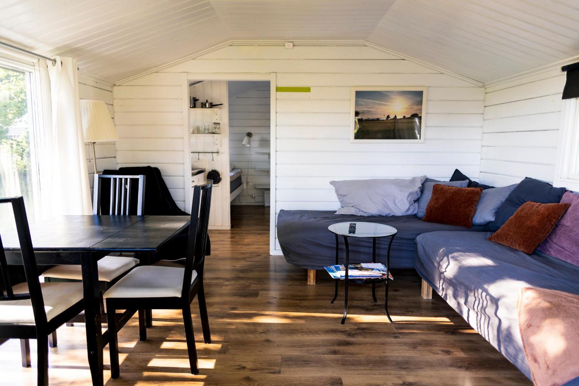 Stuga Med Panoramautsikt, Paradis Foer Fagelskadare Och Vandrare, Sjaelvstaed Efter Besoek Mörbylånga Exteriör bild